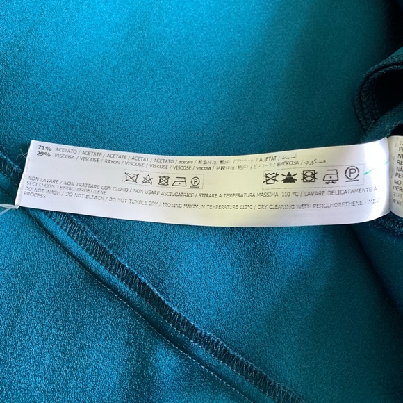 Chic short dress in turquoise blue - Picture 8 of 9